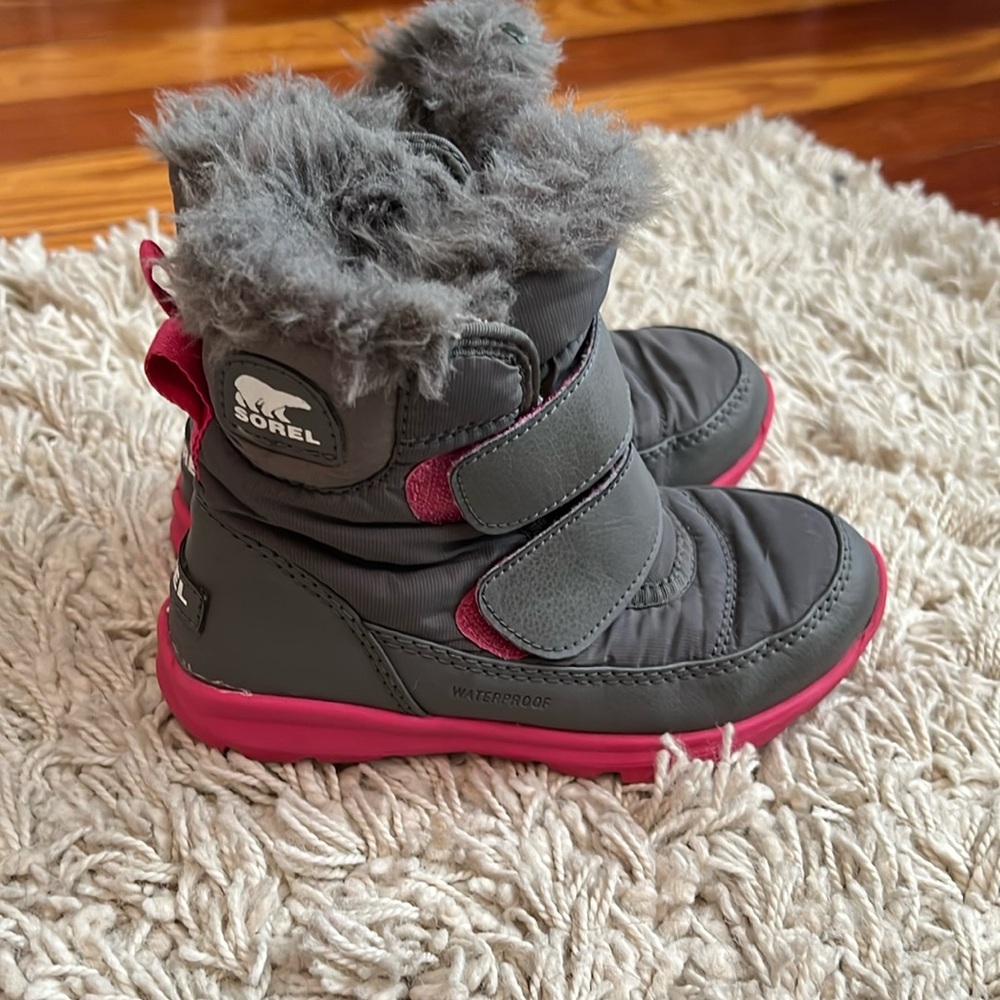Sorel snow boots! Fantastic condition. US 11